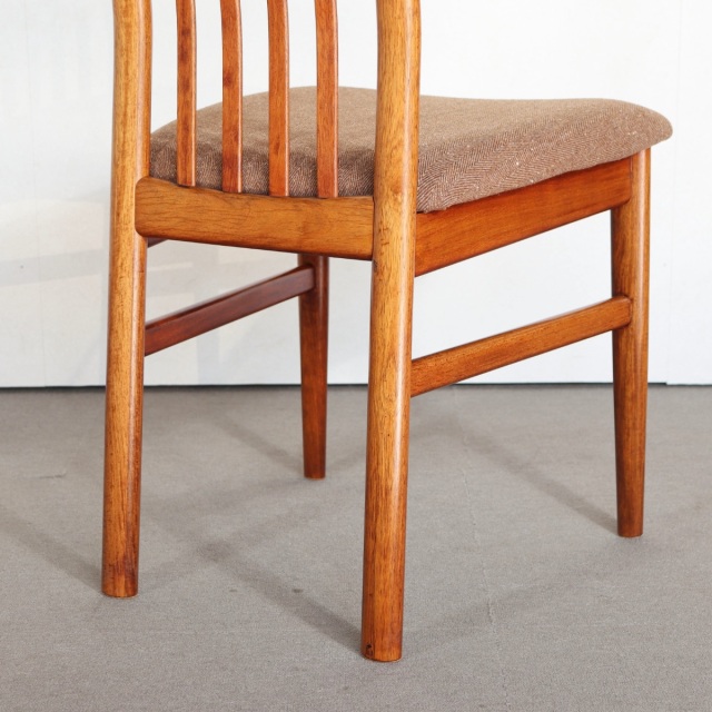 デンマーク製ダイニングチェア by Schou Andersen 座面は世界の尾州