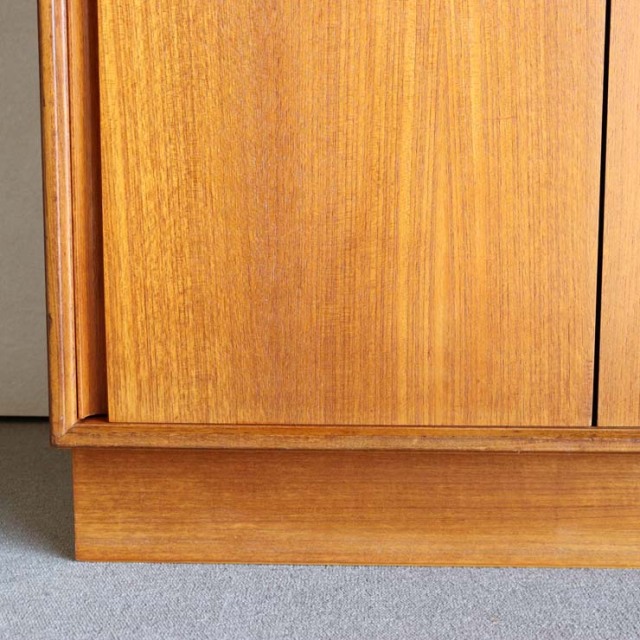 木製のヴィンテージ低めのチェスト、24047