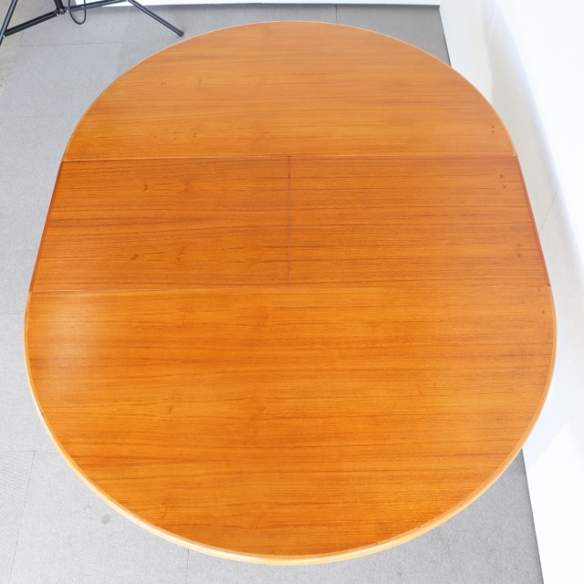 送料込み】【はぁ？はぁ。で語るエリオット親方】 ラウンドダイニング