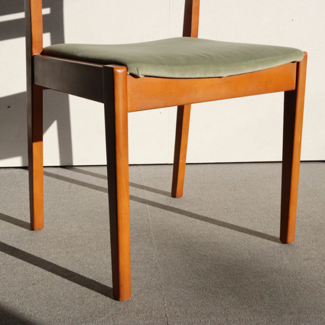 デンマーク製のヴィンテージダイニングチェア