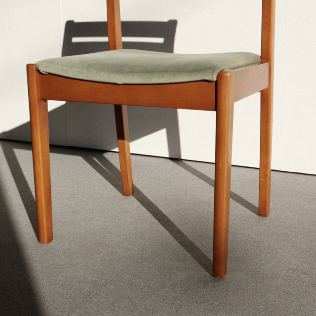 デンマーク製のヴィンテージダイニングチェア