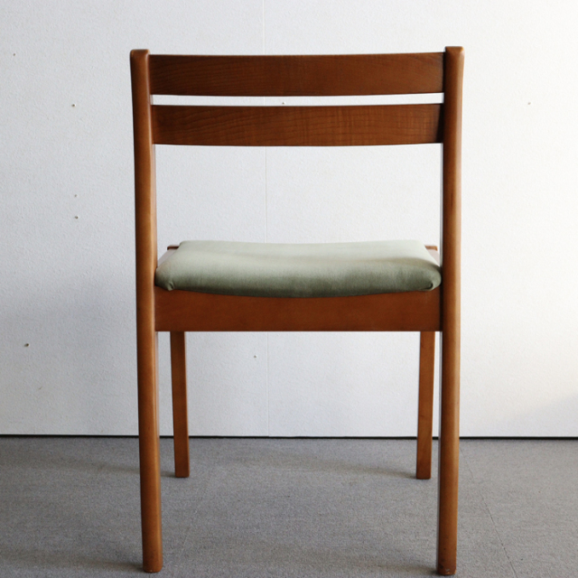 ①1970年代　ヴィンテージ　ダイニングチェア f1e325f901dd73f971b95c3caa266c