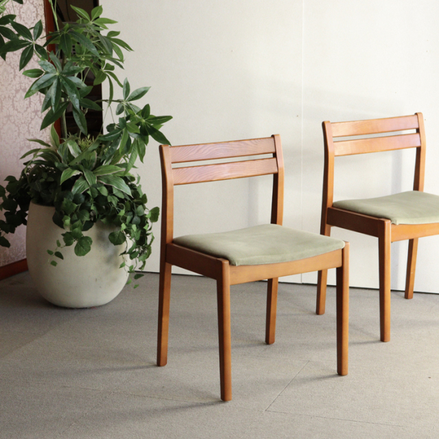 デンマーク製のヴィンテージダイニングチェア
