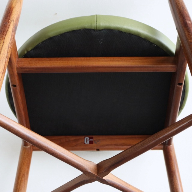 ジープランG-PLANのFrescoサーキュラーダイニングチェア