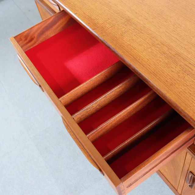 ジープランG-PLANのサイドボード