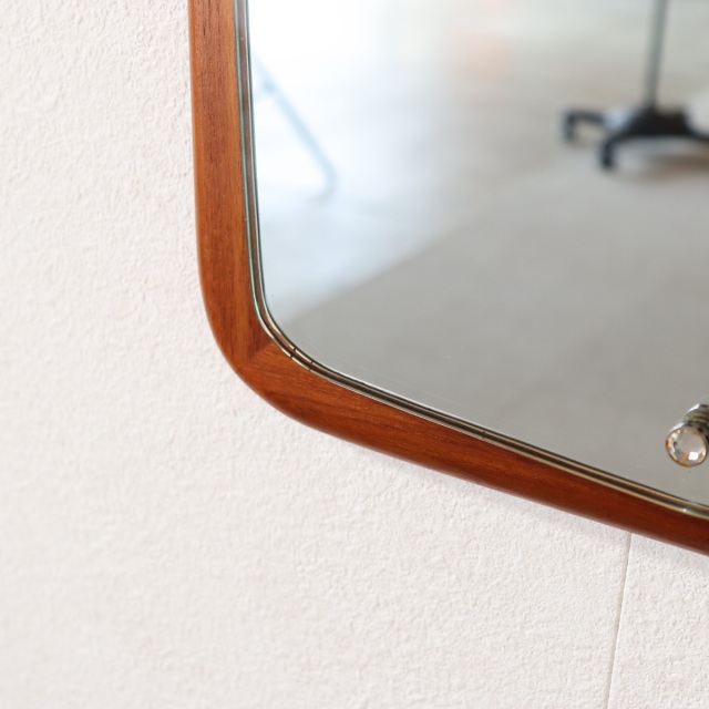 イケてる？イケてます！】 チーク材壁掛けミラー