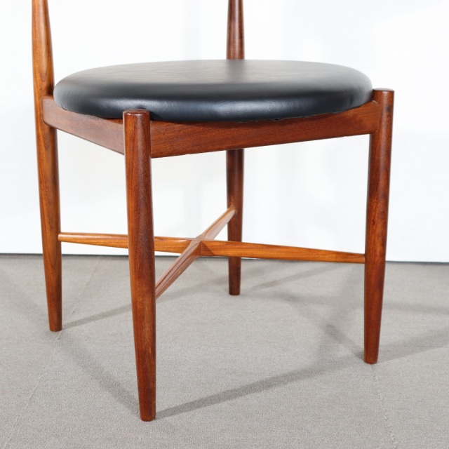 ジープランG-PLANのダイニングチェア