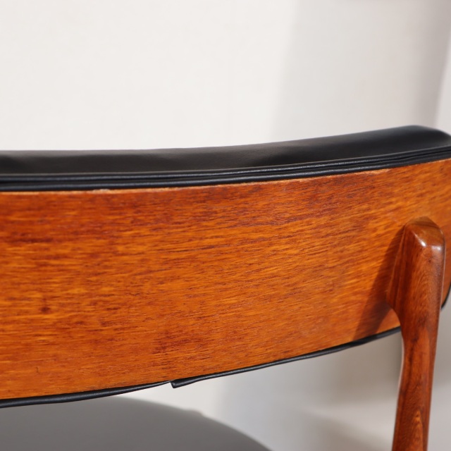 ジープランG-PLANのダイニングチェア