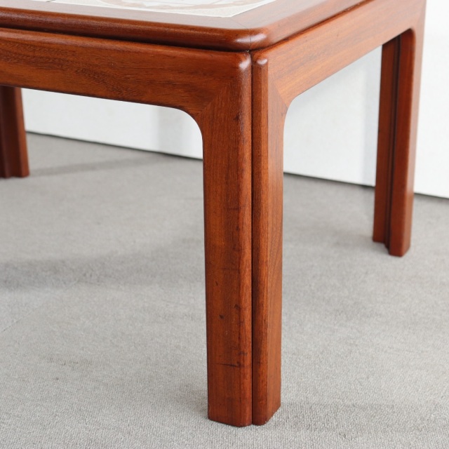 ジープランG-PLANのコーヒーテーブル