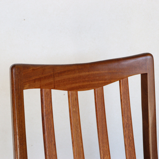 ジープランG-PLANのフレスコシリーズの椅子