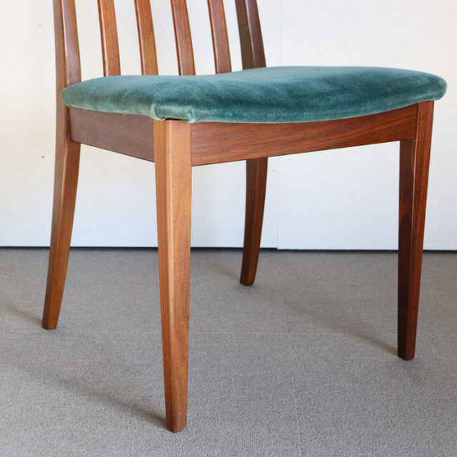 ジープランG-PLANのフレスコシリーズの椅子