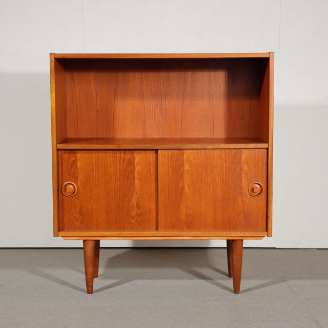 Cabinet with bookcase