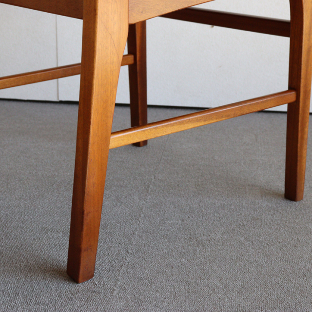 英国ヴィンテージのダイニングチェア