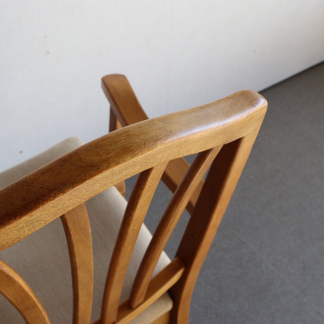 英国ヴィンテージのダイニングチェア