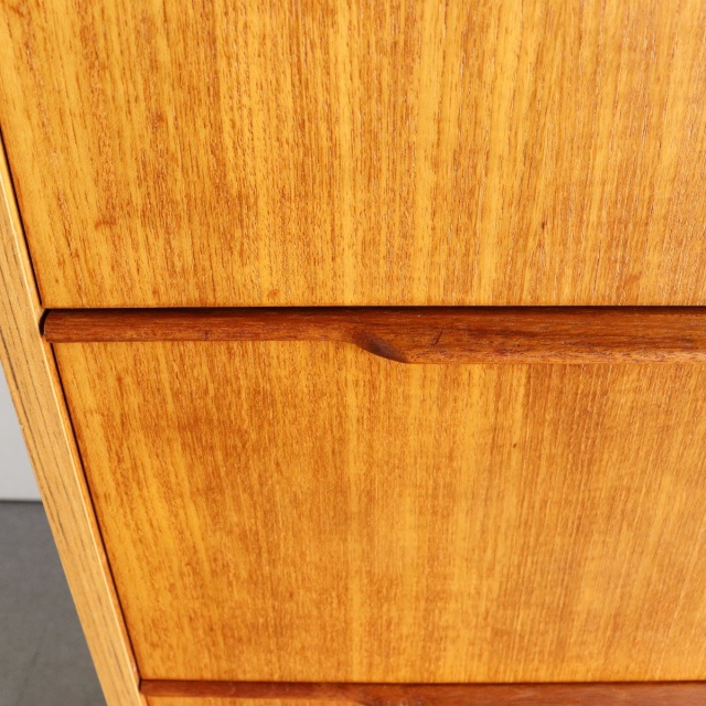 デニッシュDanishのチェスト