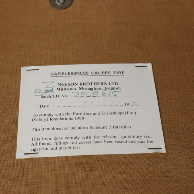 英国ヴィンテージのダイニングチェア