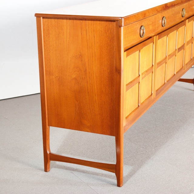 送料込み！ 【自分ウケ】ネイサンNATHAN製サイドボード