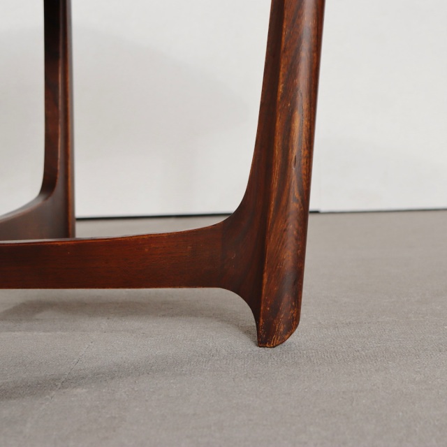 アーコールERCOLのコーヒーテーブル