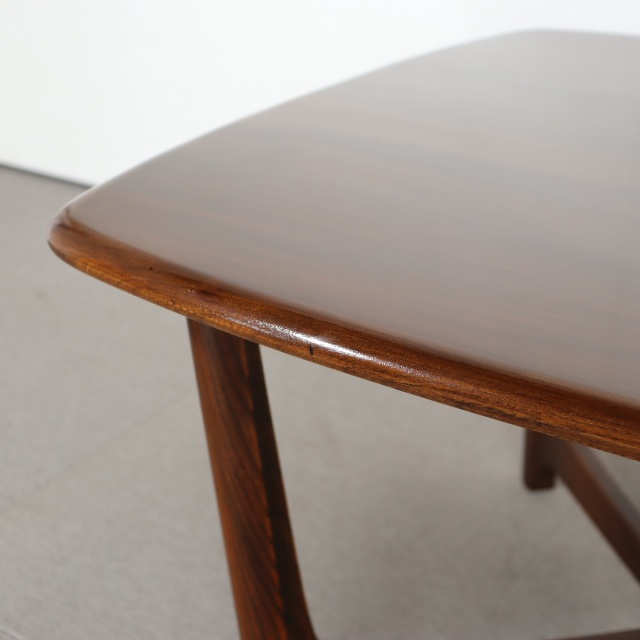 comingsoon!】 ERCOL COFFEE TABLE WITH X SHAPED BASE 商品番号
