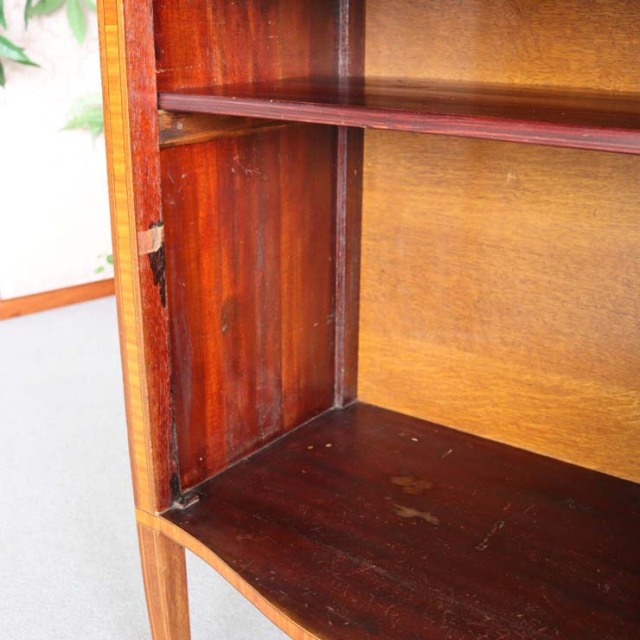 アンティークのエドウォーディアンスタイルのキャビネット