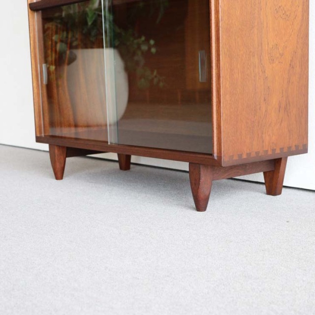 beaver&tapleyのヴィンテージブックケース