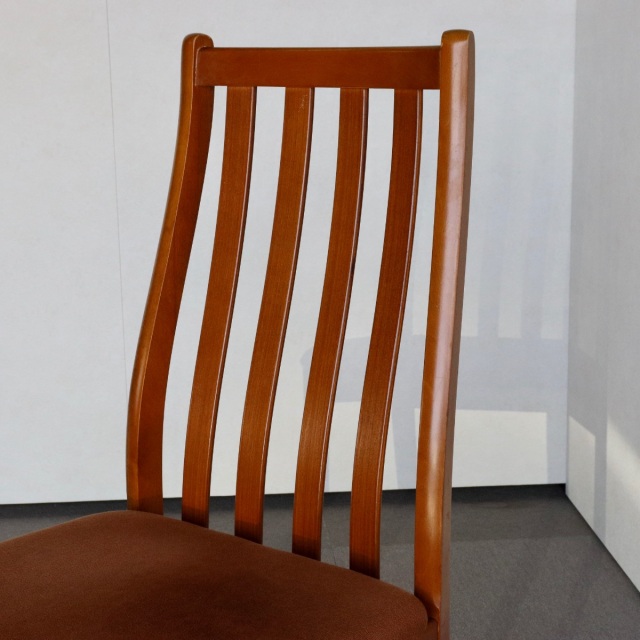 ストーンヒルStonehillのヴィンテージダイニングチェア