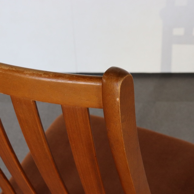 ストーンヒルStonehillのヴィンテージダイニングチェア