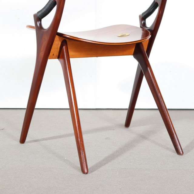 Arne Hovmand-Olsen Model-71 ダイニングチェア