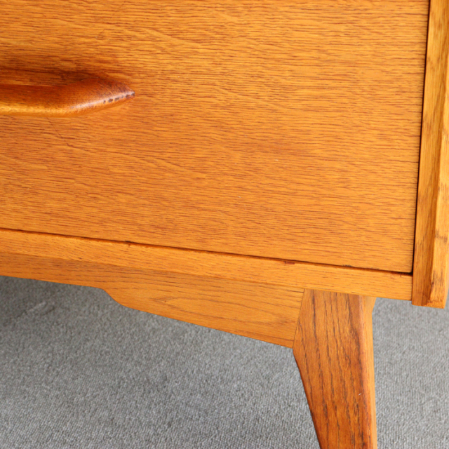 ジープランG-PLANのドレッサー