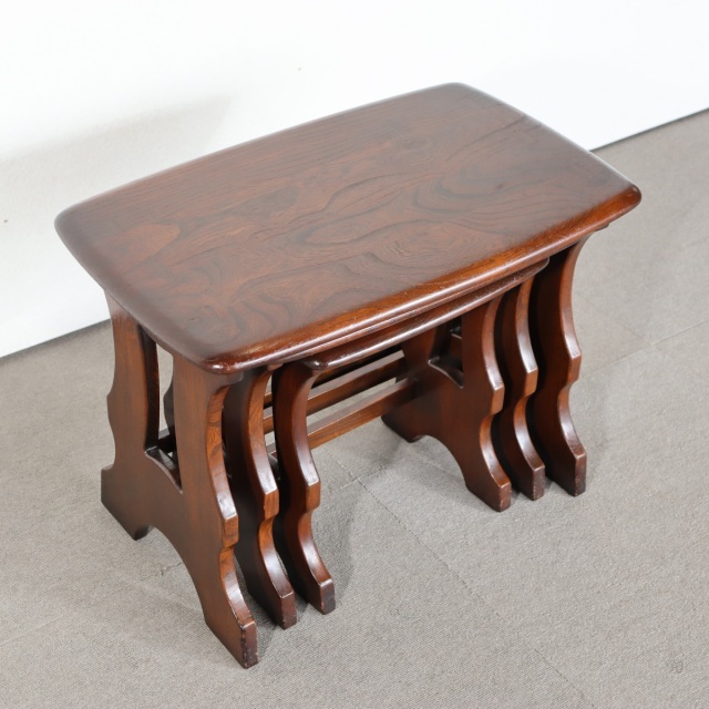 アーコールERCOLのネスト