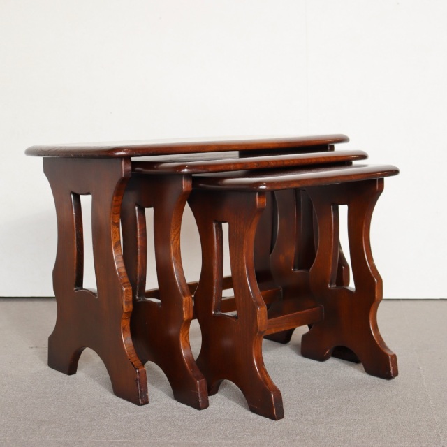 アーコールERCOLのネスト