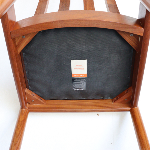 メレデューMEREDEWのダイニングチェア