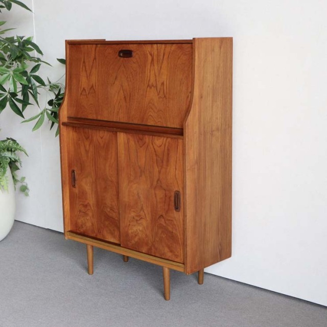 ヴィンテージのチーク材によるビュロー・収納