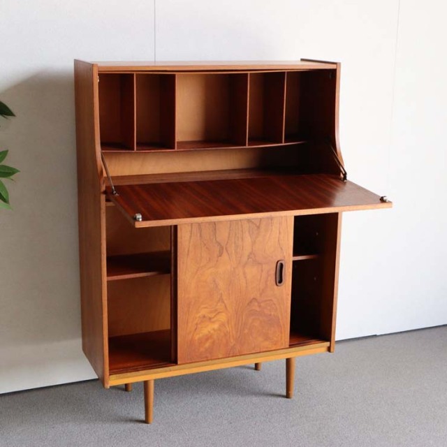 ヴィンテージのチーク材によるビュロー・収納