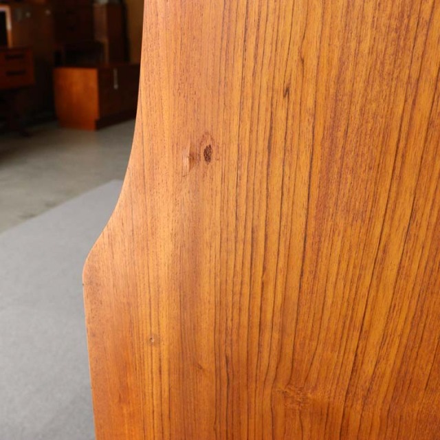 ヴィンテージのチーク材によるビュロー・収納