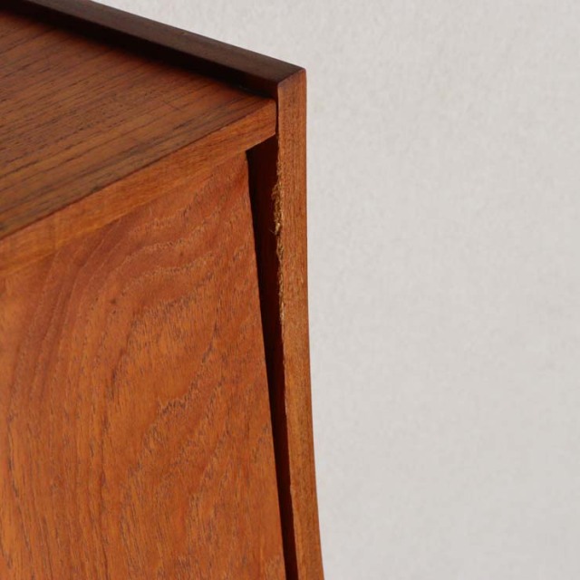 ヴィンテージのチーク材によるビュロー・収納