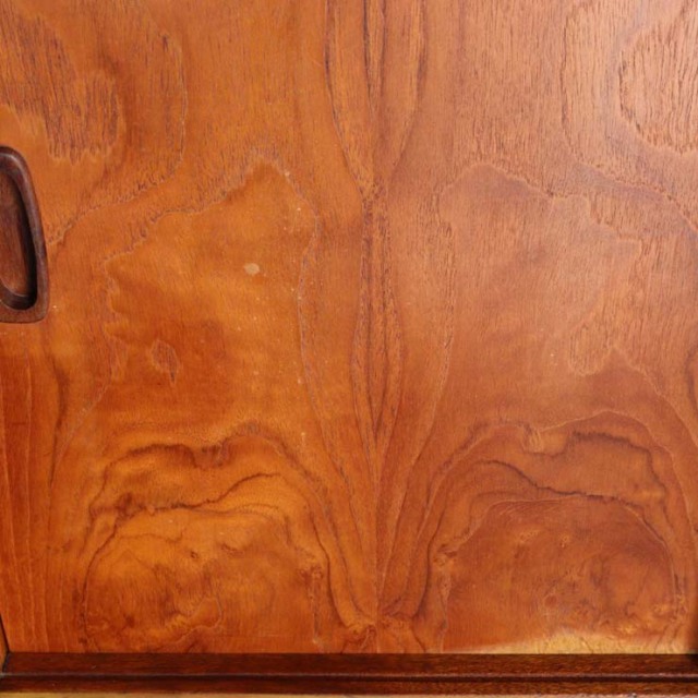 ヴィンテージのチーク材によるビュロー・収納