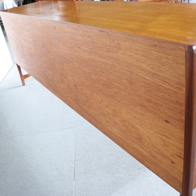 送料込み 【木目が大好きなあなた好み】ネイサンNATHAN製サイドボード