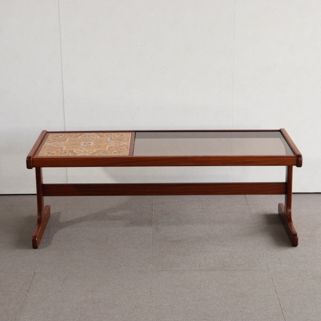 ジープランG-PLANのコーヒーテーブル