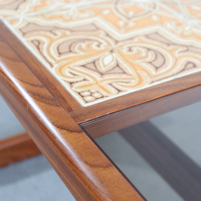 ジープランG-PLANのコーヒーテーブル