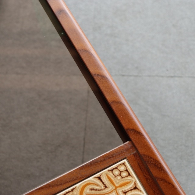 ジープランG-PLANのコーヒーテーブル