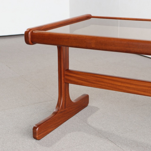 ジープランG-PLANのコーヒーテーブル