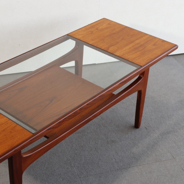 ジープランG-PLANのコーヒーテーブル