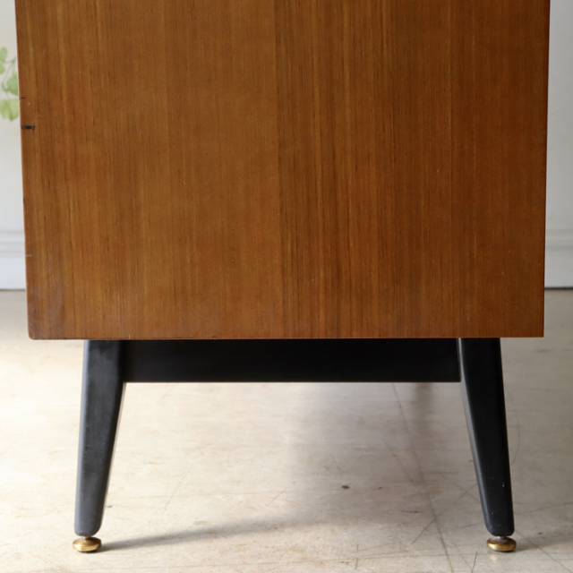 ジープラン（G-plan）製ブラック＆トーラ サイドボード 商品番号