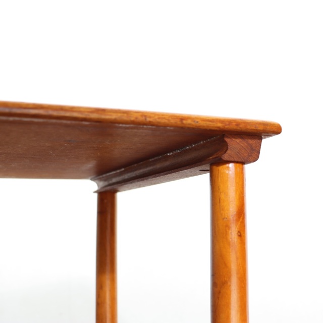 送料込み！ 【やめて欲しいこと】 北欧デンマーク製タイルトップネスト