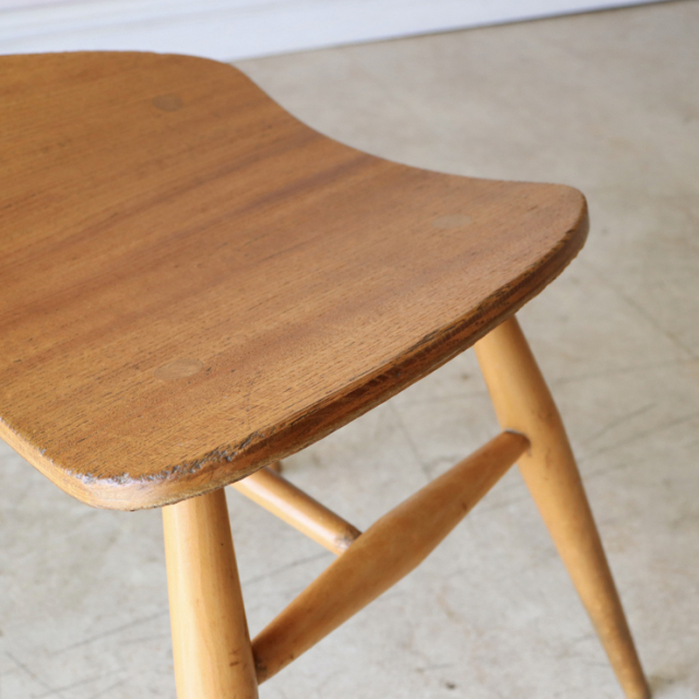 122026 アーコールスツール