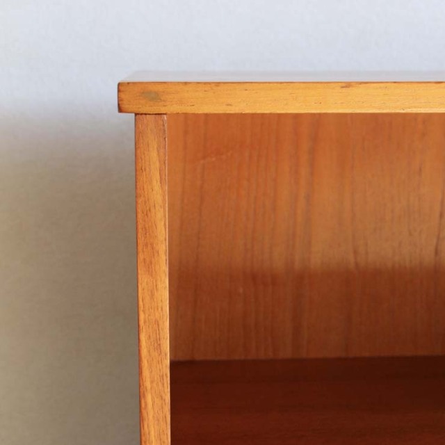 ジェンティークのサイドボード