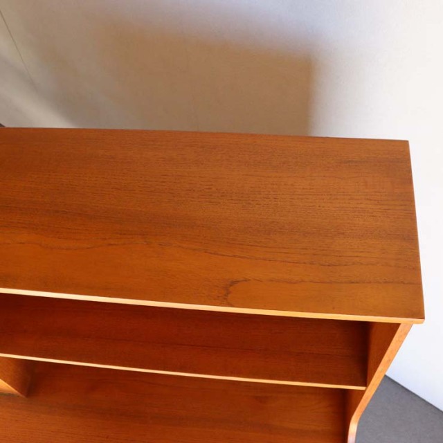 ジェンティークのサイドボード