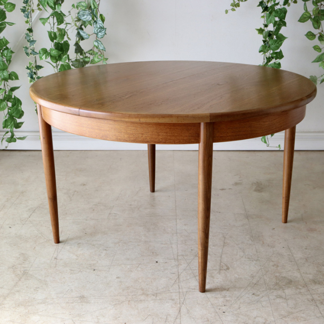 商品番号【122070】ジープラン（G-plan）フレスコダイニングテーブルの写真