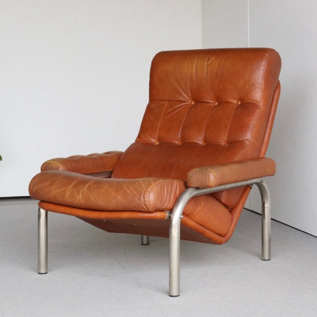 ミッドセンチュリー レザーソファ アインシュタイン